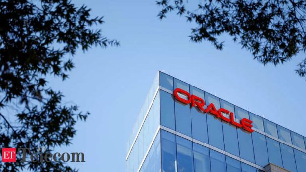 Oracle offers to move clients to cloud for free as it plays catch-up, Telecom News, ET Telecom