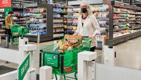 Washington's first Amazon Fresh grocery store opens in Bellevue, features new shopping technology