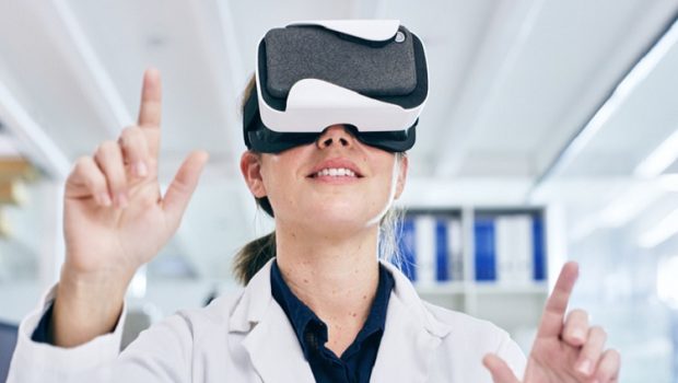 VR technology transforming COVID-19 drug discovery