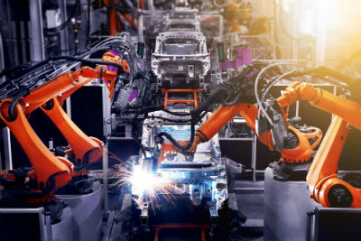 How technology is creating safety for workers in manufacturing