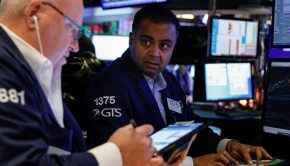 U.S. Stocks Drop as Bond Yields Rise; Dow Down More Than 500 Points