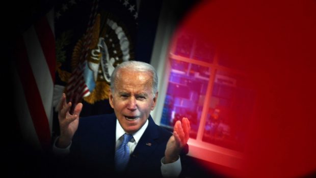Biden gets praise on cybersecurity despite ransomware persistence