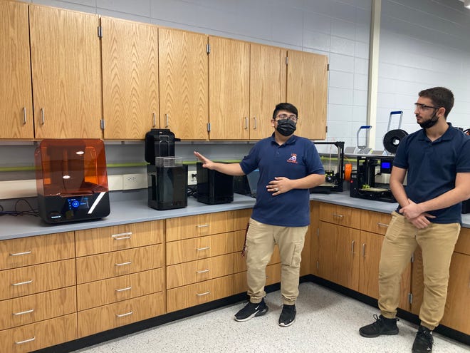 Lodi High School students demonstrate features of two new STEM labs unveiled in April 2022.