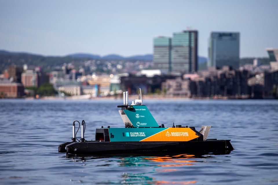 Port of Oslo uses autonomous drone to clean Fjord