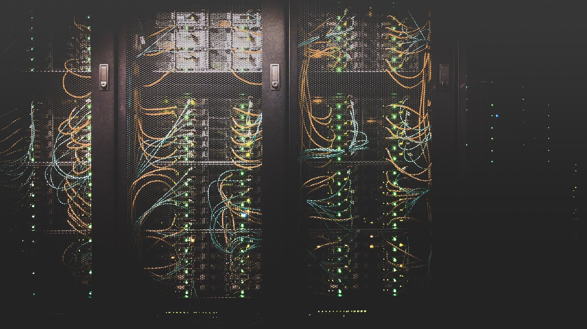 Servers behind a mesh cover