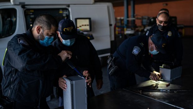 As fentanyl flows across Mexico border, CBP tries powerful scanning technology