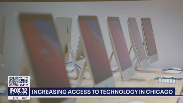 Chicago increasing access to technology