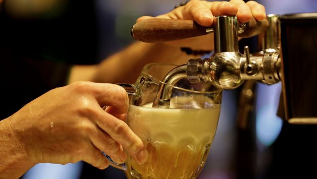 Czech Pubs Turn to Technology to Save Energy Costs on Beer