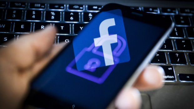 Facebook Offers App That Pays Users For Data