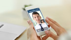 Group FaceTime Glitch Exposes Privacy Breach
