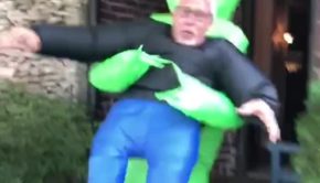 Man Dressed as Green Alien Funnily Runs Outside Screaming For Help