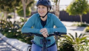 Meares backs new cycling helmet technology