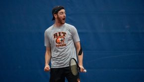 Men’s Tennis downs Vassar, 5-4