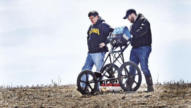 Modern technology helps with search for lost Iowa cemetery | State and Regional