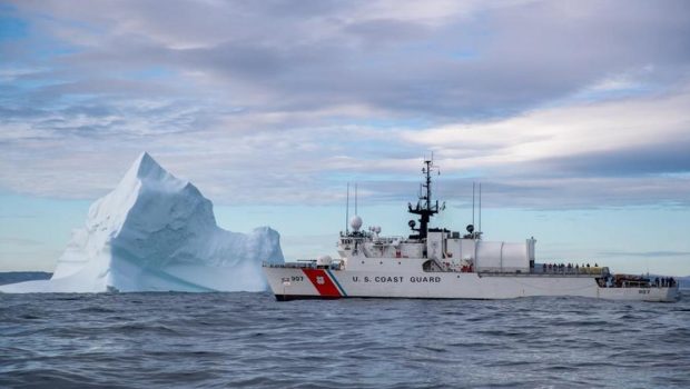 "Operation Titanic": U.S. turns to satellite technology to detect icebergs