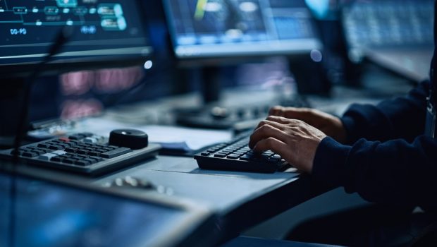 Rising threats spark US scramble for cyber workers