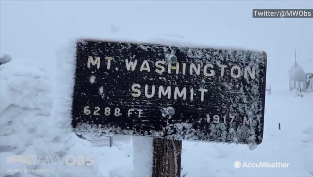 Snowy summit looks like the North Pole
