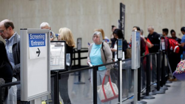 TSA tests controversial facial recognition technology at major airports