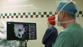 Technology helps improve joint replacement surgeries at Henry Ford Health