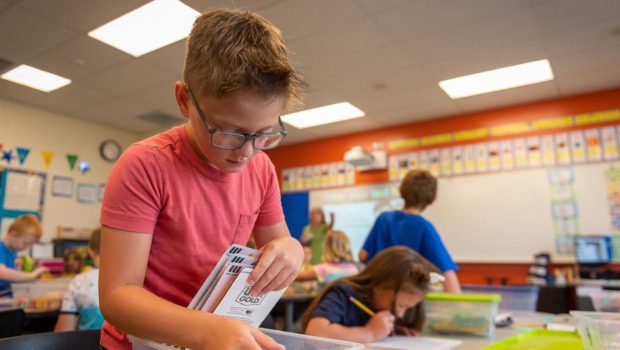 Technology, tutors and T-shirts: How Idaho schools will spend a $440 million federal windfall | Southern Idaho Education