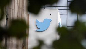 Twitter bans ‘free promotion’ of other social media platforms