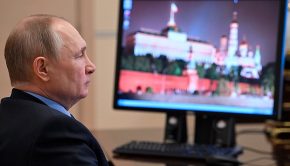 US news company takes on the Kremlin in a battle of messages and technology