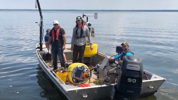 UW-Milwaukee Scientist Takes Toxic Algae Technology To Other Parts Of Great Lakes | WUWM 89.7 FM